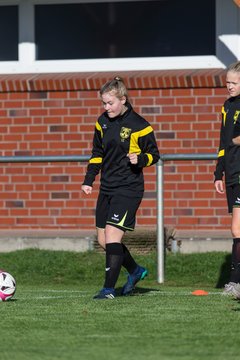 Bild 2 - Frauen TSV Vineta Audorg - SV Friesia 03 Riesum Lindholm : Ergebnis: 2:4